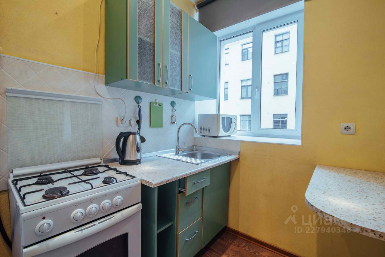 Аренда 1-комн квартиры на вторичном рынке набережная Реки Фонтанки, 38