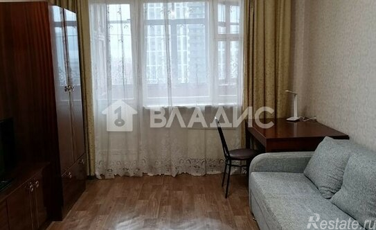 Продажа 3-комн квартиры на вторичном рынке Профсоюзная ул