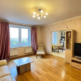 Продажа 4-комн квартиры на вторичном рынке Пулковская улица,  д. 6 к4