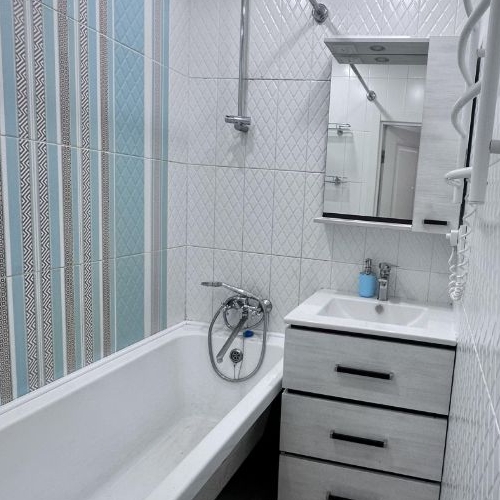 3-комн квартира бульвар Новаторов, 84К2