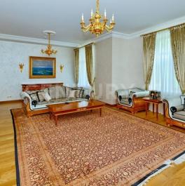Продажа 2-комн квартиры на вторичном рынке Малый Каковинский пер,  д. 6