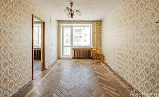 Продажа 2-комн квартиры на вторичном рынке Пограничника Гарькавого ул,  д. 16,  к. 3