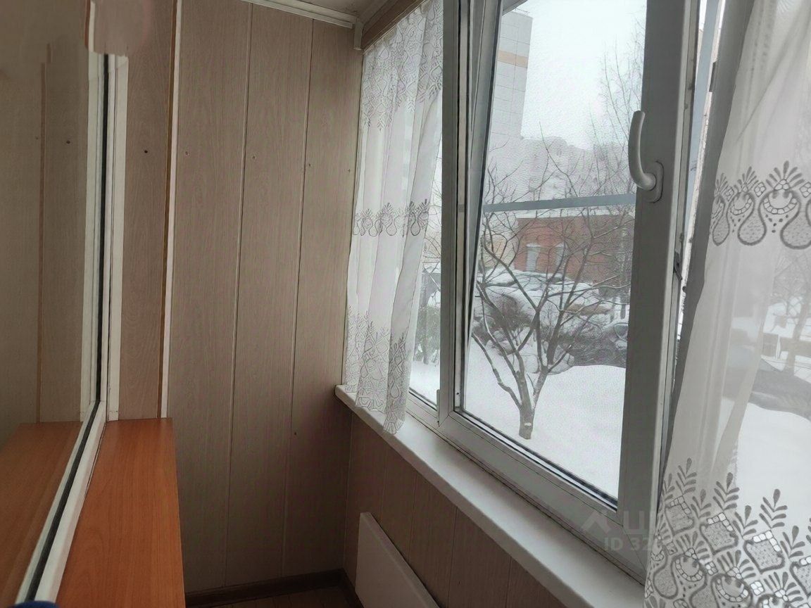 Продажа 1-комн квартиры на вторичном рынке пос. Шушары, Первомайская улица, 17
