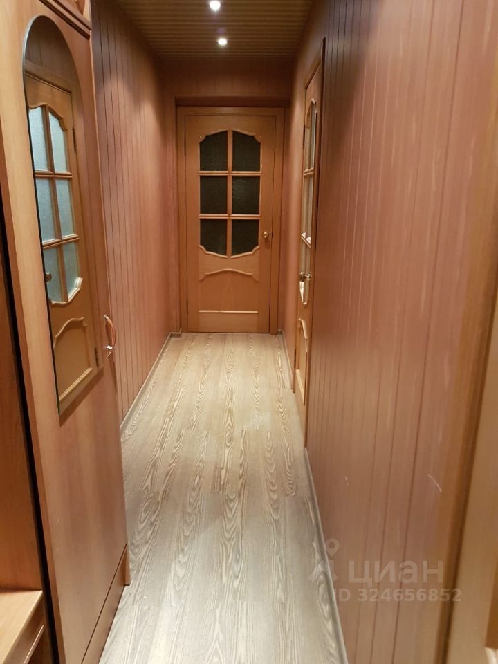 Продажа 2-комн квартиры на вторичном рынке Гранитная улица,  д. 26