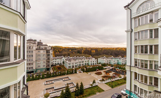 Аренда 4-комн квартиры на вторичном рынке ул Береговая,  д. 4,  к. 3