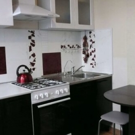 Продажа 1-комн квартиры на вторичном рынке Оредеж, улица Карла Маркса,  д. 9