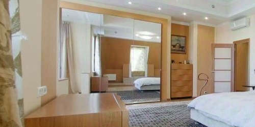 3-комн квартира Итальянская улица, 12а