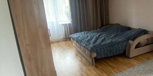 2-комн квартира улица Крыленко, 23