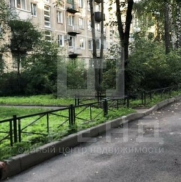 Продажа 2-комн квартиры на вторичном рынке Ключевая улица,  д. 17