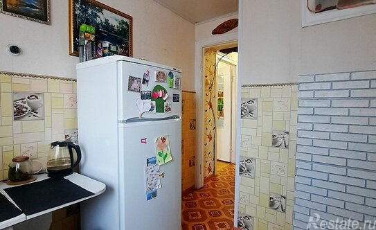 Продажа 1-комн квартиры на вторичном рынке Сланцы, ул Грибоедова,  д. 15