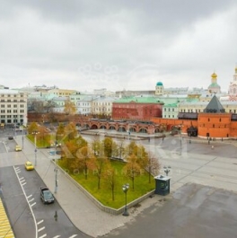 Продажа 5-комн квартиры на вторичном рынке улица Охотный Ряд