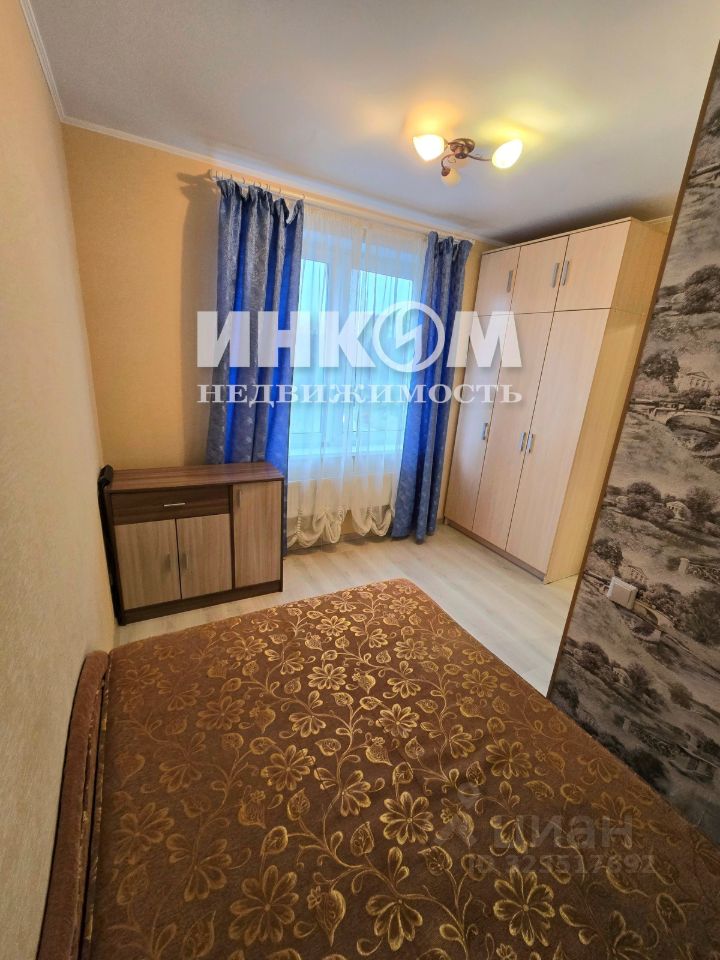 Продажа 1-комн квартиры на вторичном рынке Нахабино пгт, улица Белобородова, 6