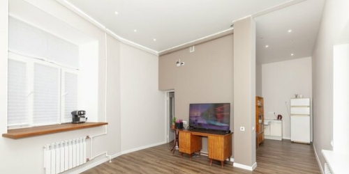 2-комн квартира улица Марата,  д. 18