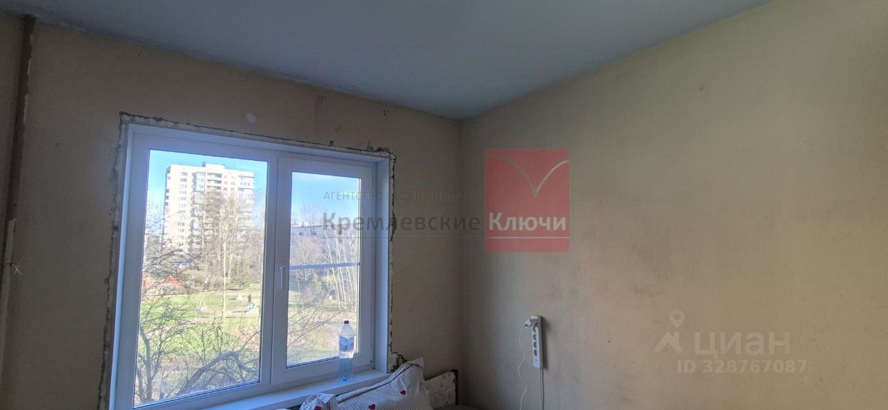 Продажа 3-комн квартиры на вторичном рынке улица Замшина, 35