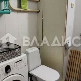 Продажа 1-комн квартиры на вторичном рынке улица Седова,  д. 8 к1