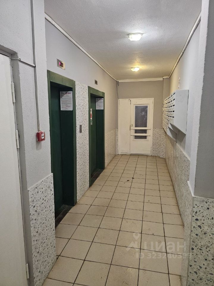 Продажа 2-комн квартиры на вторичном рынке д. Малые Вяземы, Петровское шоссе, 5