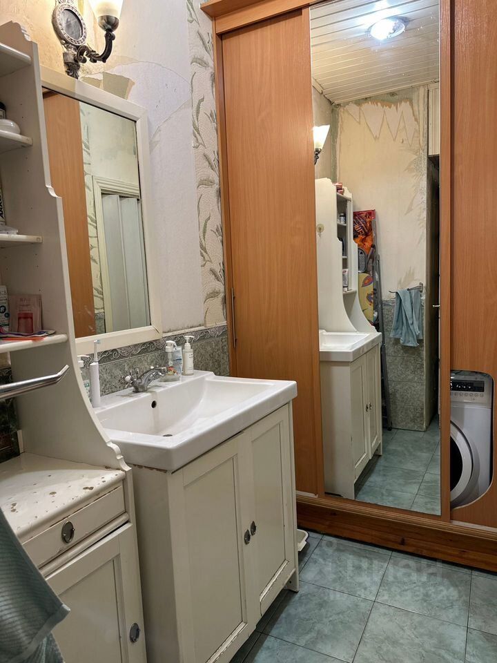 Продажа 3-комн квартиры на вторичном рынке улица Декабристов, 48