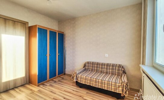 Продажа 3-комн квартиры на вторичном рынке Дунайский пр-кт,  д. 42/79,  к. 1