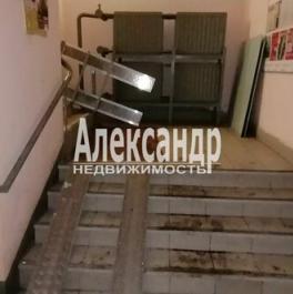 Продажа 3-комн квартиры на вторичном рынке Ленская улица,  д. 16 к2