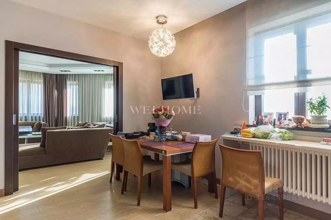 Продажа 4-комн квартиры на вторичном рынке улица Хамовнический Вал, 36