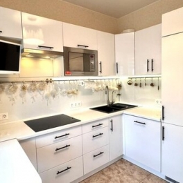 Продажа 1-комн квартиры на вторичном рынке Мурино, ул Шувалова,  д. 1