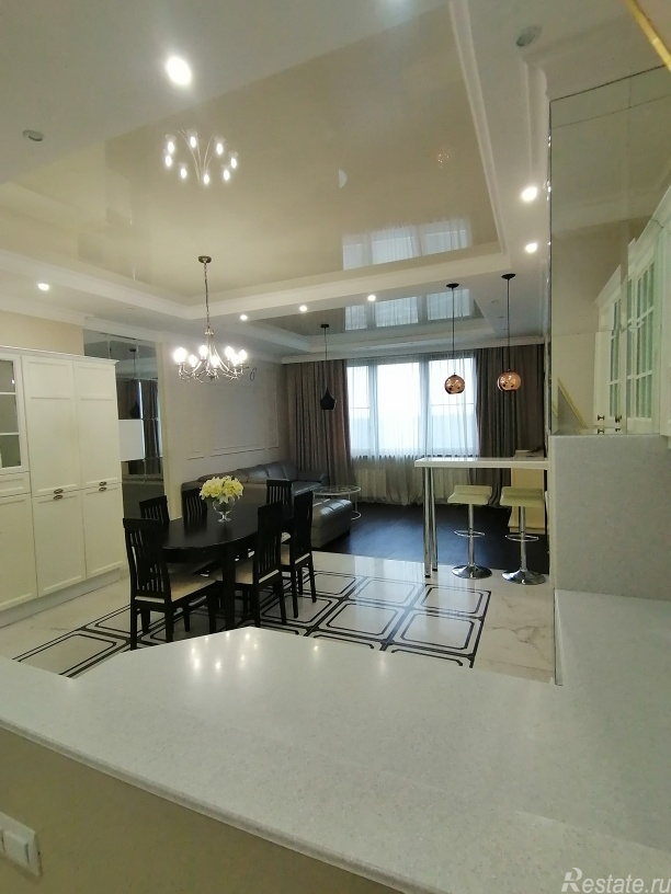 Продажа 4-комн квартиры на вторичном рынке Ильинский рп., Чкалова ул., 2, к 1