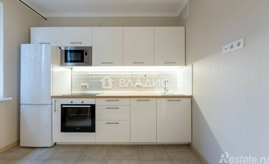 Продажа 1-комн квартиры на вторичном рынке улица Ротмистрова,  д. 2 к4