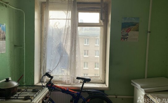 Продажа 5-комн квартиры на вторичном рынке ул Танкиста Хрустицкого,  д. 106