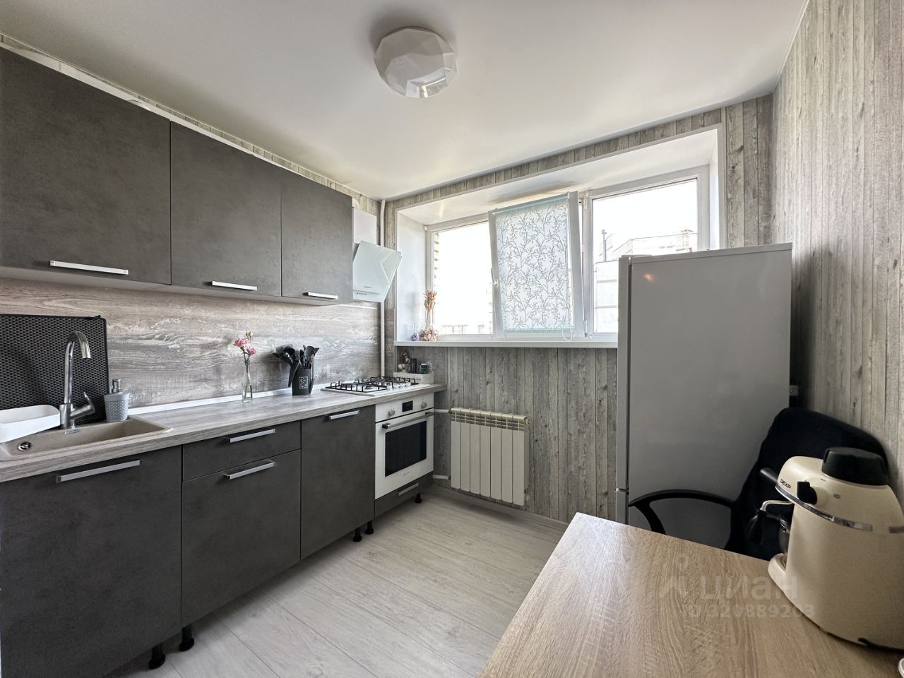 Продажа 1-комн квартиры на вторичном рынке Пискаревский проспект, 37