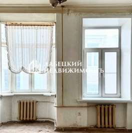 Продажа 5-комн квартиры на вторичном рынке Мерзляковский переулок