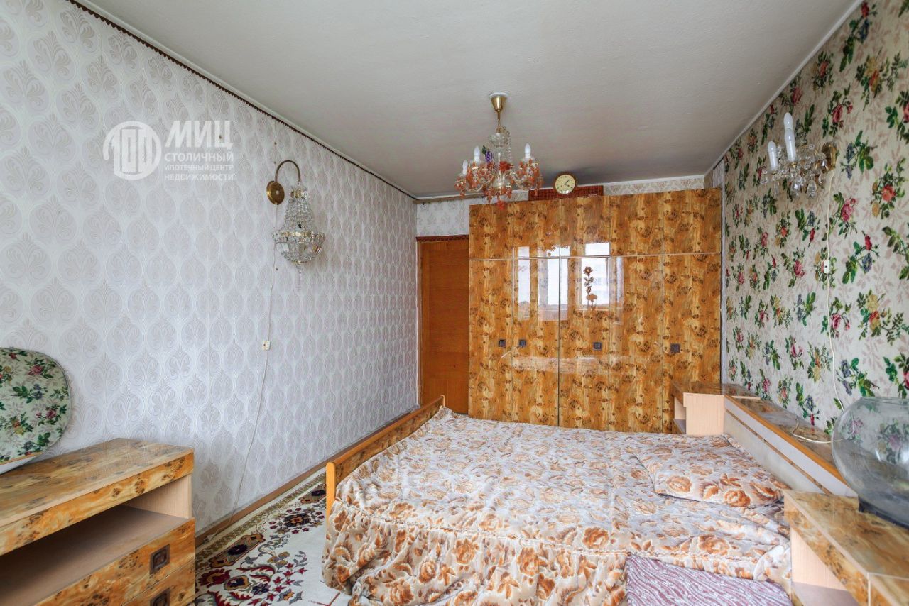 Продажа 3-комн квартиры на вторичном рынке Беловежская улица, 77