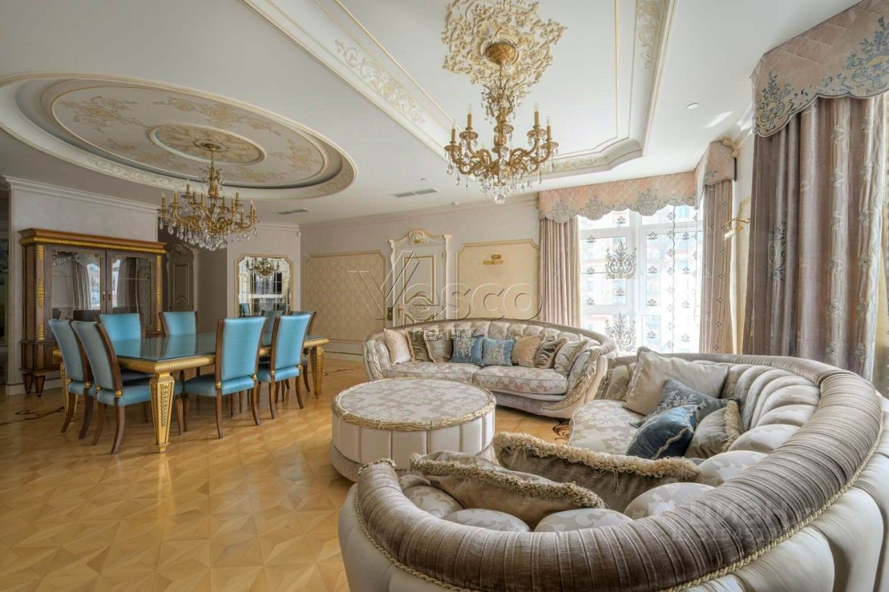 Продажа 6-комн квартиры на вторичном рынке Авиационная улица, 77К1