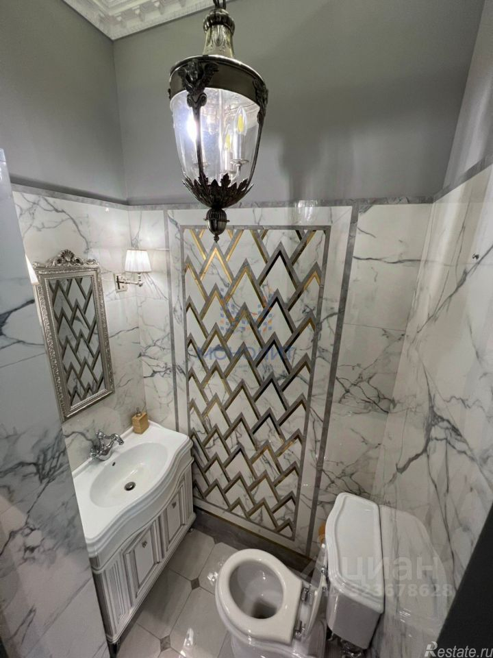 Продажа торгового помещения Еропкинский переулок,  д. 16