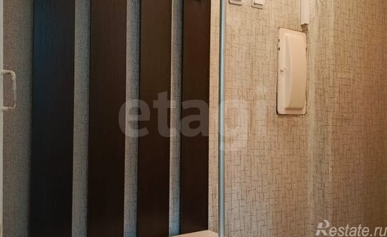 Продажа 1-комн квартиры на вторичном рынке Кириши г, Мира ул,  д. 19