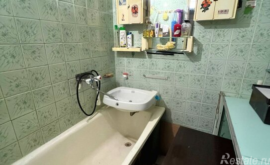 Продажа 2-комн квартиры на вторичном рынке Кашира г, Центральная ул,  д. 21