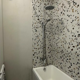 Продажа 2-комн квартиры на вторичном рынке Московский пр-кт,  д. 184