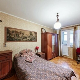 Продажа 3-комн квартиры на вторичном рынке Новоясеневский пр-кт,  д. 38,  к. 1