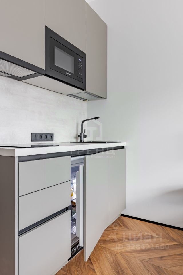 Продажа студии набережная Макарова, 58