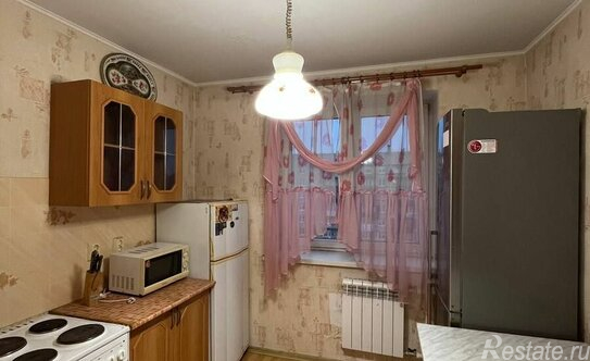 Продажа 1-комн квартиры на вторичном рынке Колпино г, Ленина пр-кт,  д. 8 к1