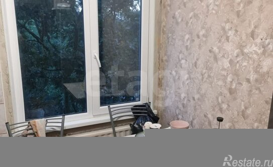 Продажа 2-комн квартиры на вторичном рынке улица Крыленко,  д. 23