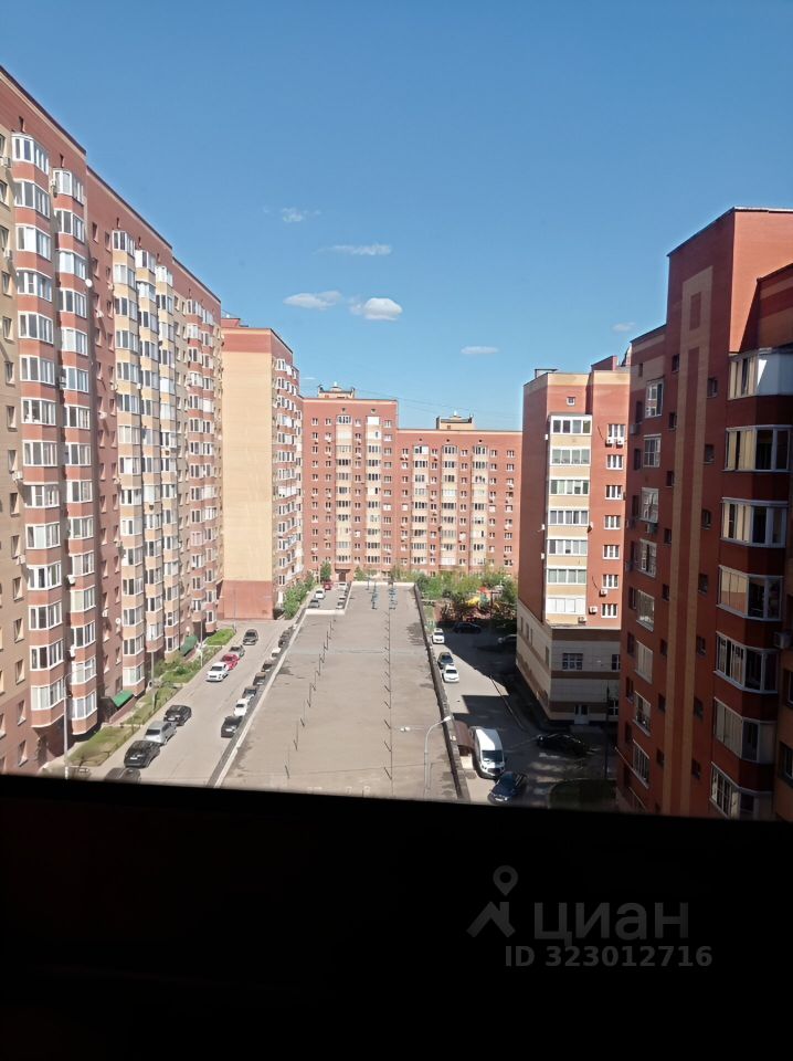 Продажа 3-комн квартиры на вторичном рынке Лесной Городок пгт, улица Грибовская, 2