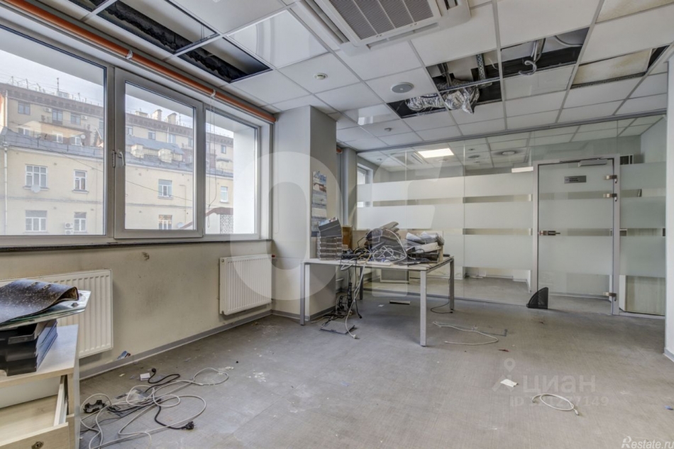 Продажа отдельного здания Садовая-Черногрязская улица,  д. 22 с3