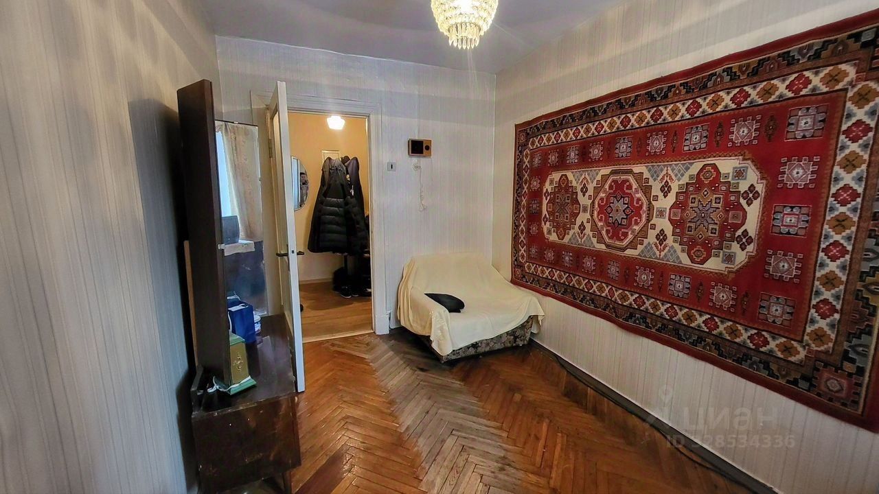 Продажа 2-комн квартиры на вторичном рынке Пушкин, Ленинградская улица, 22