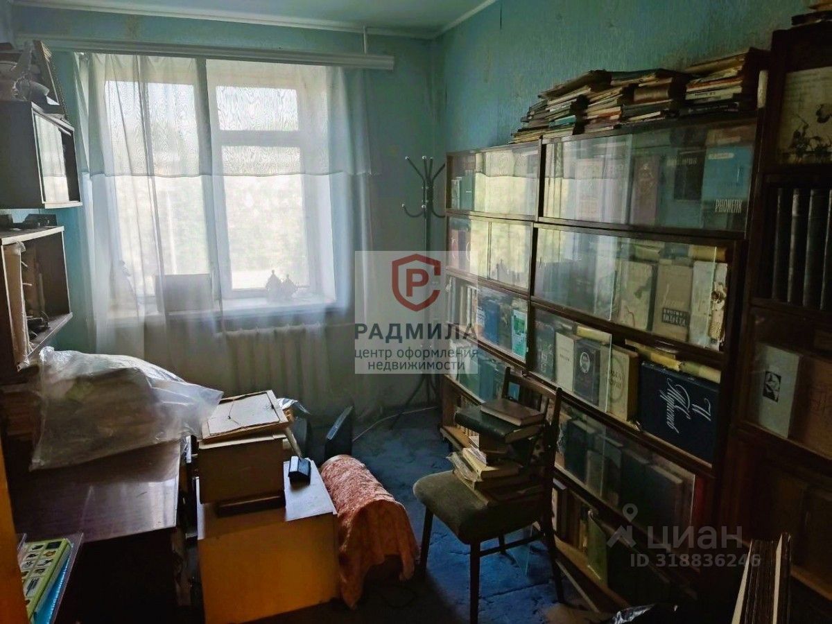 Продажа 2-комн квартиры на вторичном рынке Сергиев Посад, проспект Красной Армии, 3