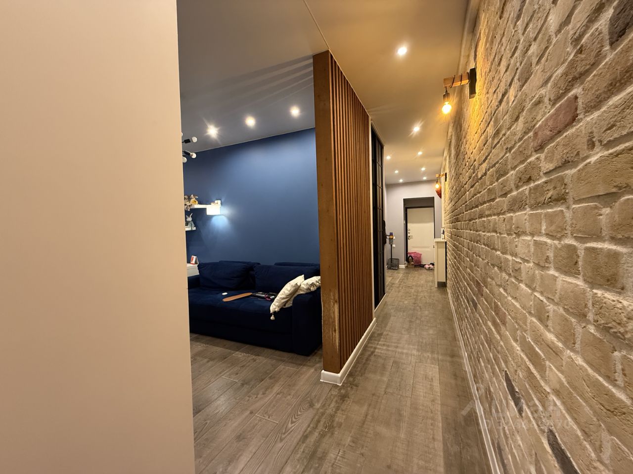 Продажа 2-комн квартиры на вторичном рынке Каменноостровский проспект, 29