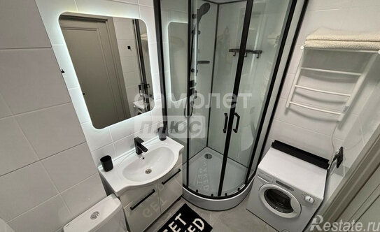 Продажа 1-комн квартиры на вторичном рынке улица Рокотова,  д. 8 к2