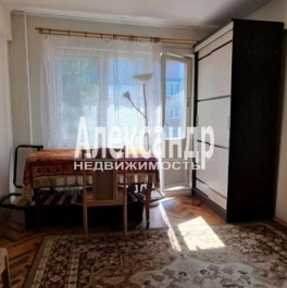 Продажа 3-комн квартиры на вторичном рынке Ключевая улица,  д. 19