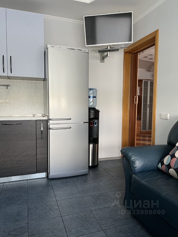 Продажа 2-комн квартиры на вторичном рынке улица Полины Осипенко, 20К1