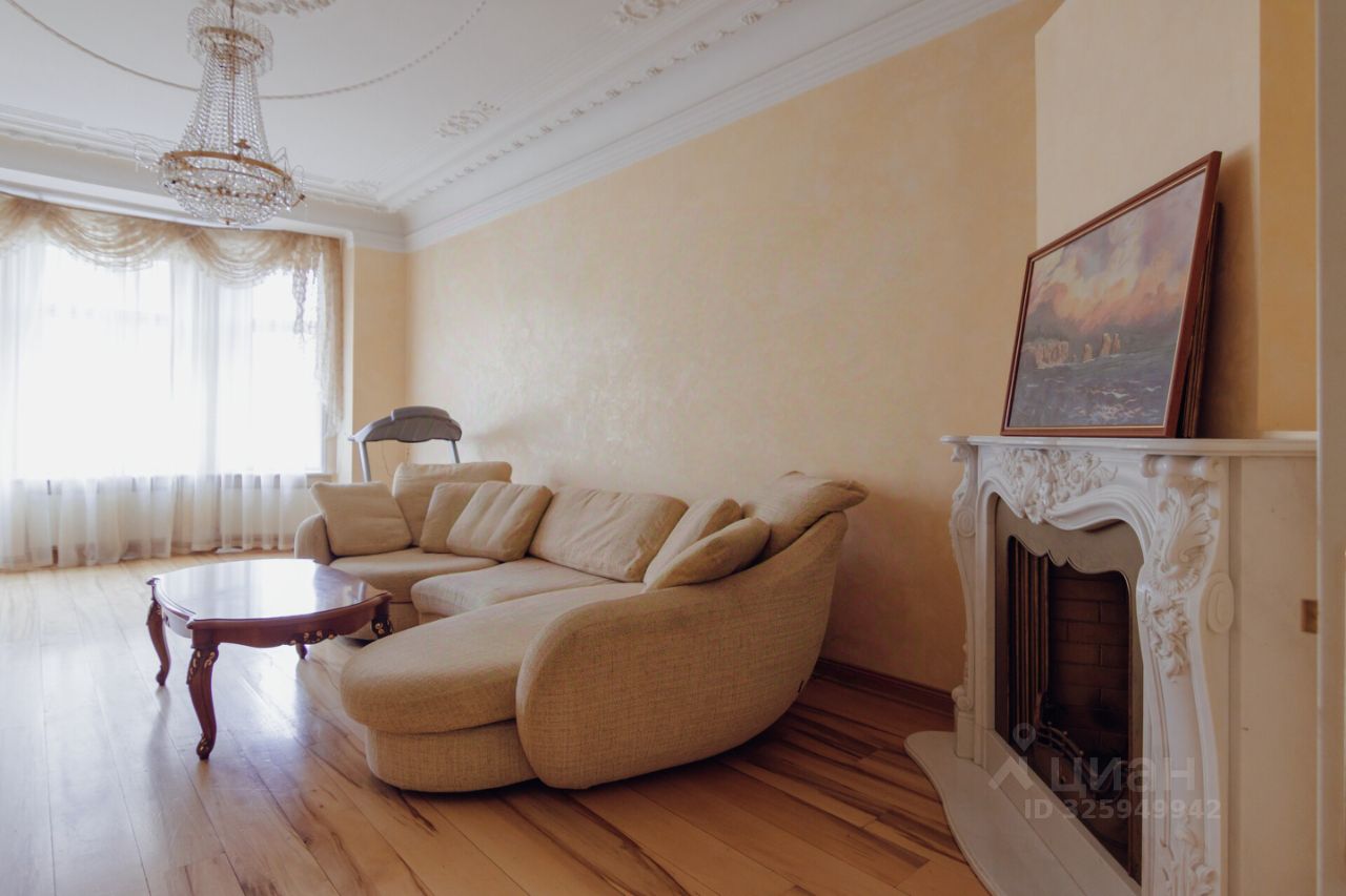 Аренда 5-комн квартиры на вторичном рынке Съезжинская улица,  д. 16