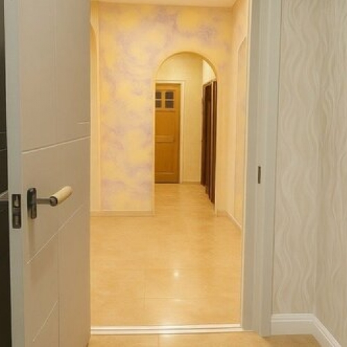 3-комн квартира улица Маршала Захарова,  д. 50 к1